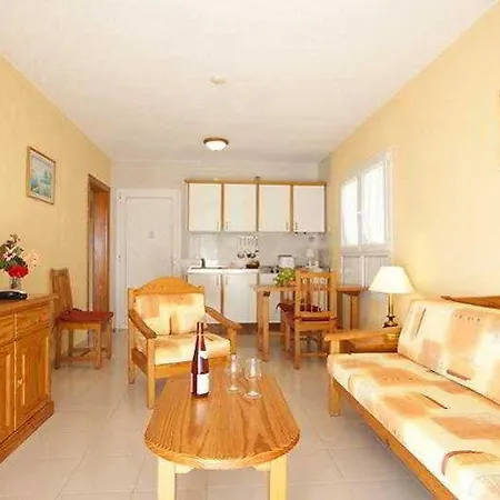 Hotel Playa Limones 3*